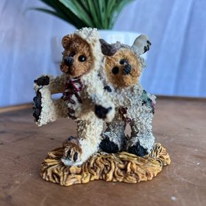 Vintage 1997 Boyd’s Bears Nativity Series #3 Style #2409 Winnie & Dink as lambs